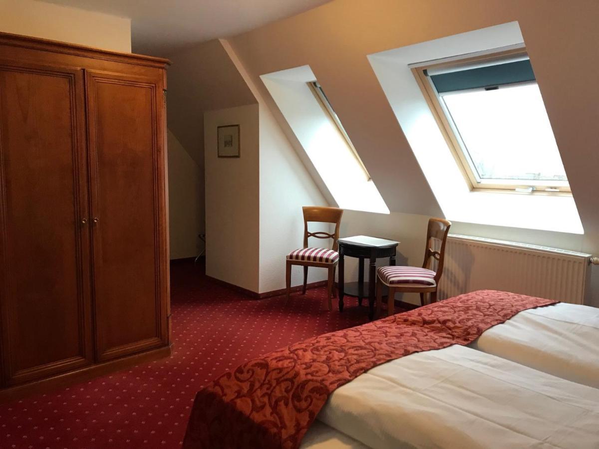 Hotel Prinzenpalais Бад Доберан Екстериор снимка