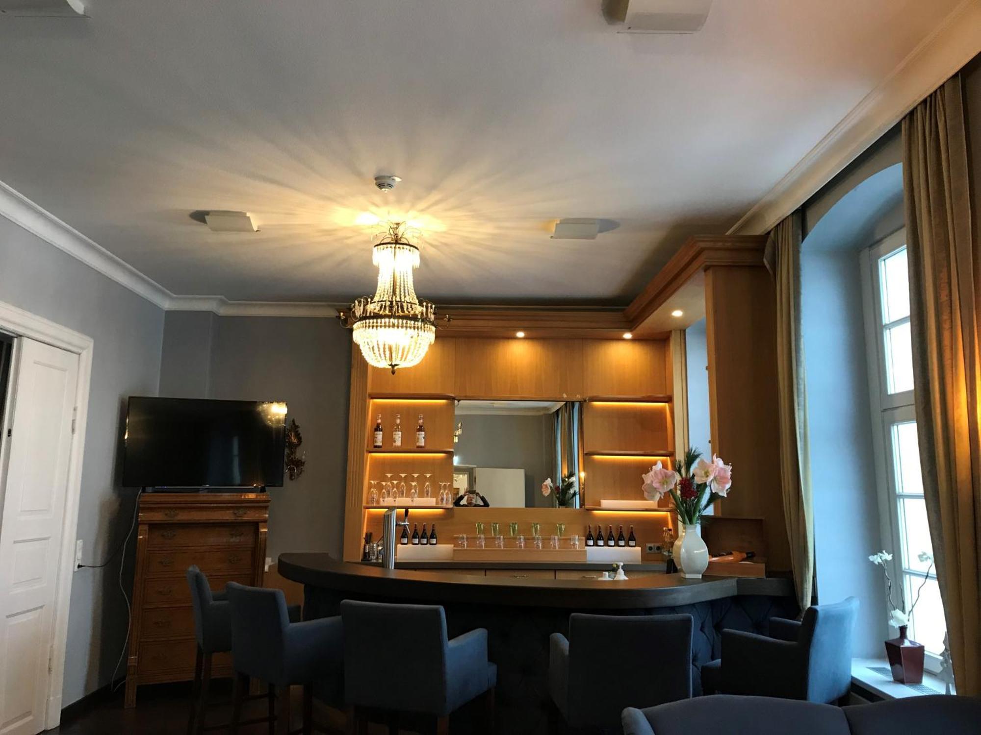 Hotel Prinzenpalais Бад Доберан Екстериор снимка