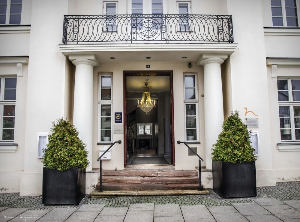 Hotel Prinzenpalais Бад Доберан Екстериор снимка
